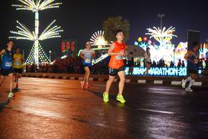 BIB: 222
                            <button type="button" onclick="openModal(16206074)" class="btn btn-primary btn-sm float-right btn-popup" data-toggle="modal" data-target=".modal-high-quality">
                        <i class="fas fa-shopping-cart"></i> Add to Cart
                    </button>
                                            <button type="button" onclick="isThisMe(16206074, true)" class="btn btn-success btn-sm float-right btn-popup btn-isme hidden" data-toggle="tooltip" data-placement="bottom" title="นี่คือรูปของคุณใช่ไหม คลิกที่นี่เพื่อเอาเข้าอัลบั้ม">
                        <i class="fas fa-plus"></i> Add to album
                    </button>
                    <button type="button" onclick="isThisMe(16206074, false)" class="btn btn-warning btn-sm float-right btn-popup btn-isnotme hidden">
                        <i class="fas fa-ban"></i> Remove from album
                    </button>